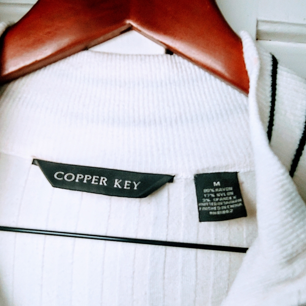 Copper Key Ribbed Cardigan - Picture 2 of 13